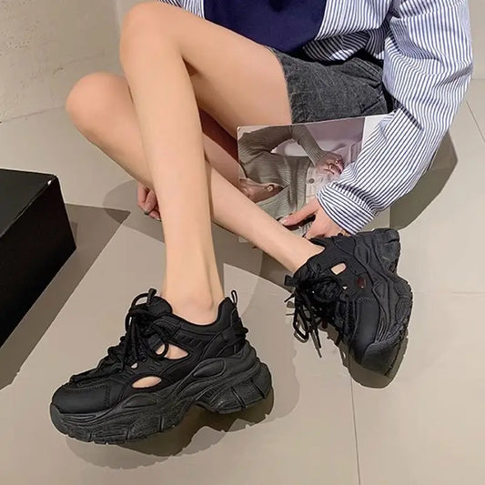 Breathable and thickened casual sports shoes, suitable for ladies - ergonomic design, comfortable lining